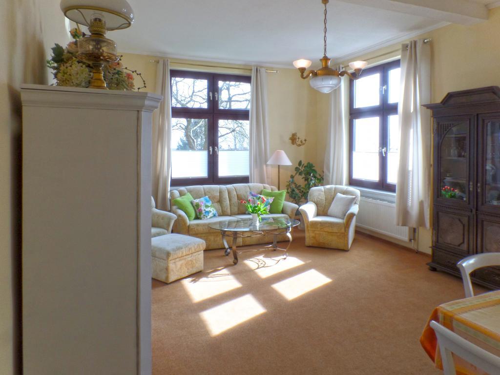 Ferienwohnungen Meerblick Herde Goehren  Exterior foto
