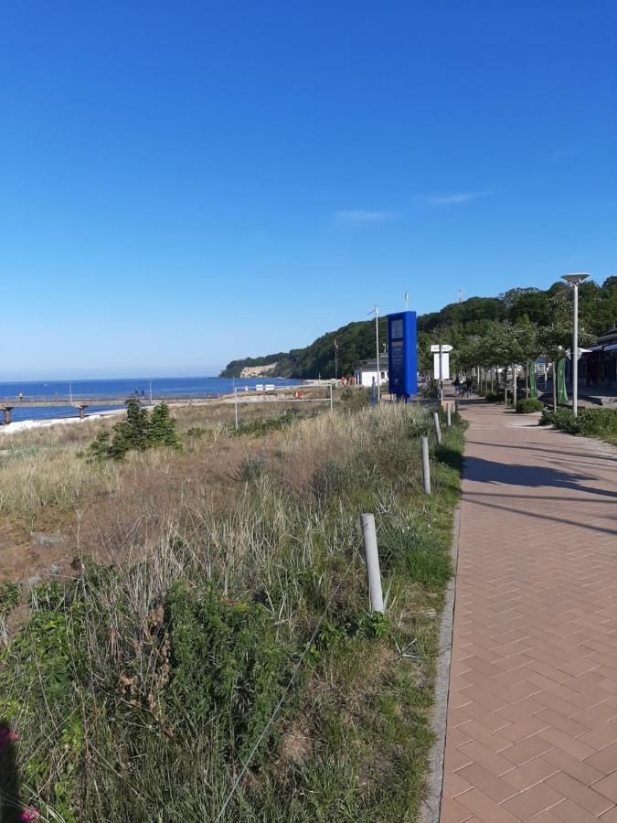 Ferienwohnungen Meerblick Herde Goehren  Exterior foto